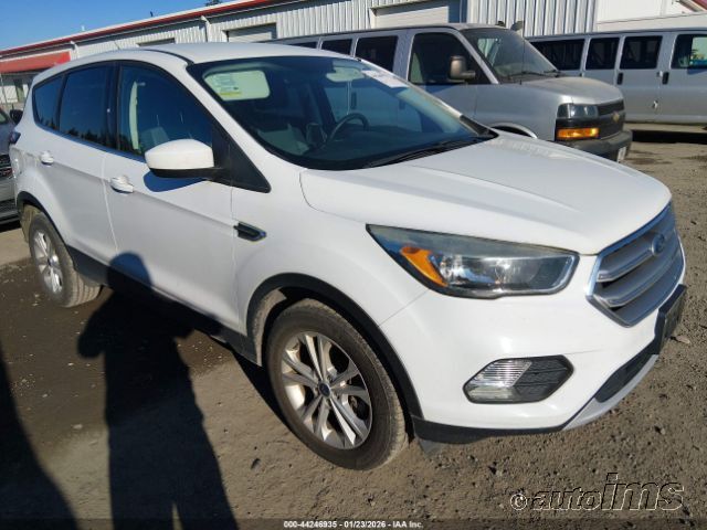 2017 FORD Escape
