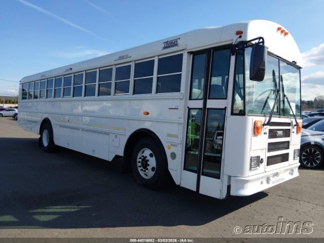 2013 THOMAS BUILT Thomas Built Bus 1318N